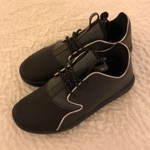 NWOT // Black & Gray Jordan Eclipse